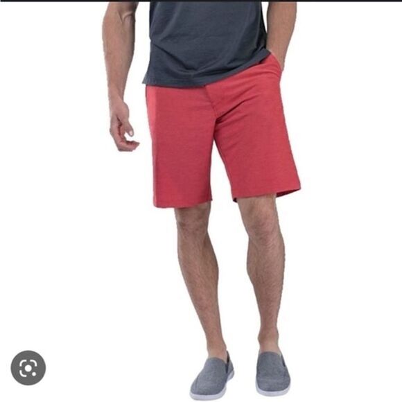 Travis Mathew Beck Shorts Performance Short Red Size 36 - Picture 1 of 8